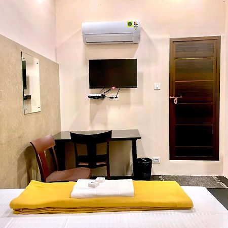 Reach Residency Hotel Kochi Luaran gambar