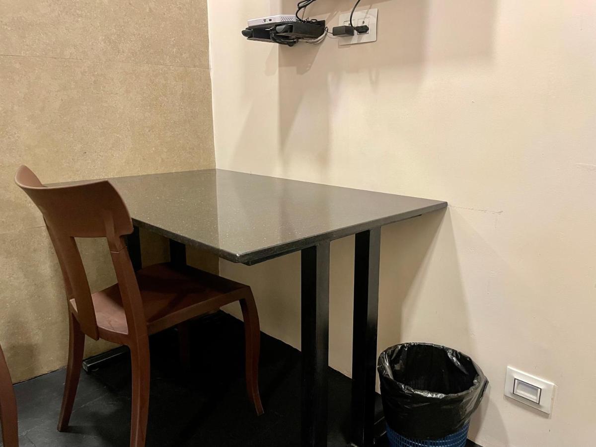 Reach Residency Hotel Kochi Luaran gambar