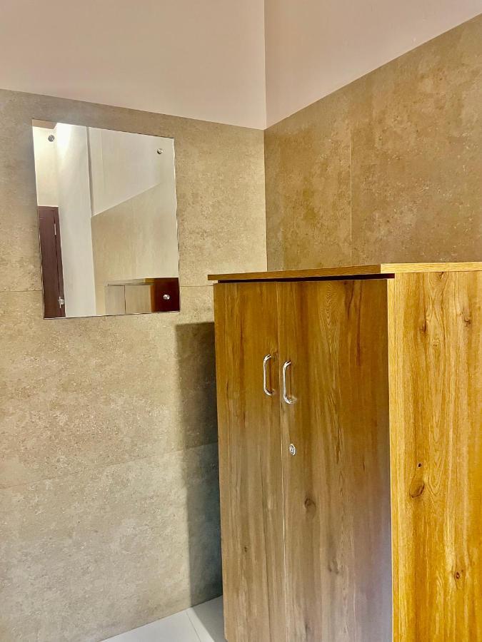 Reach Residency Hotel Kochi Luaran gambar