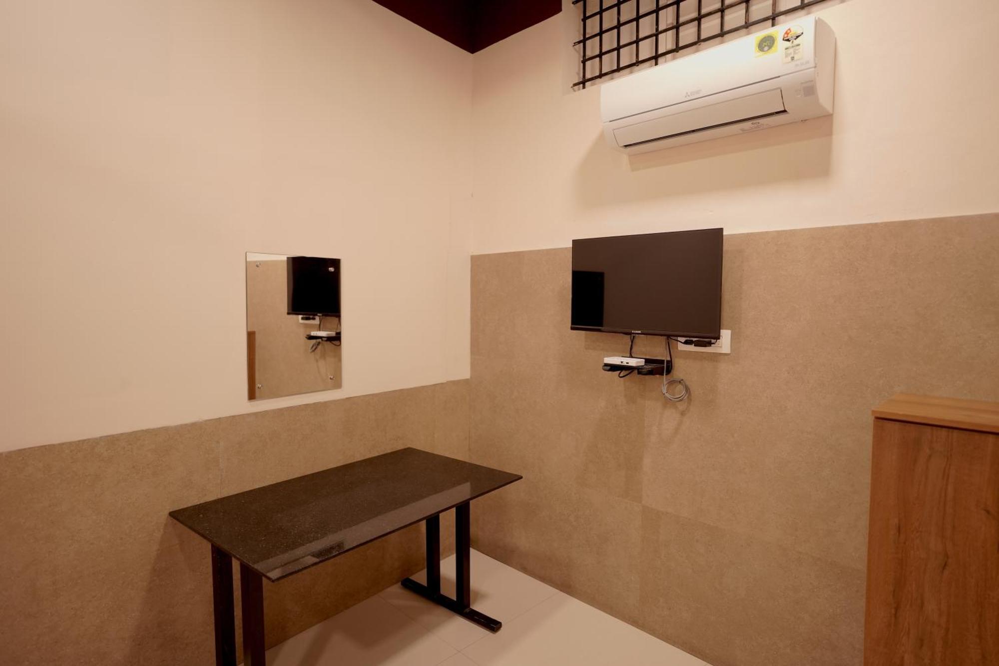 Reach Residency Hotel Kochi Luaran gambar