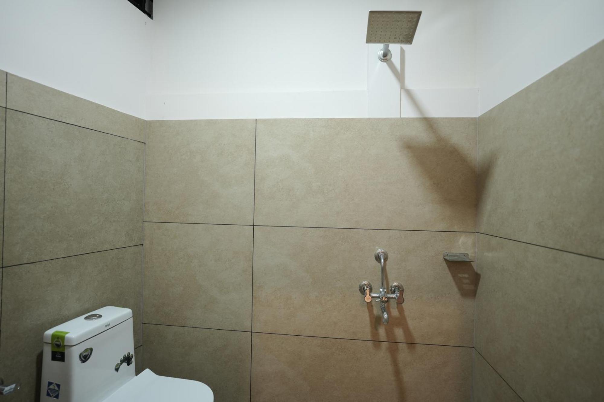 Reach Residency Hotel Kochi Luaran gambar