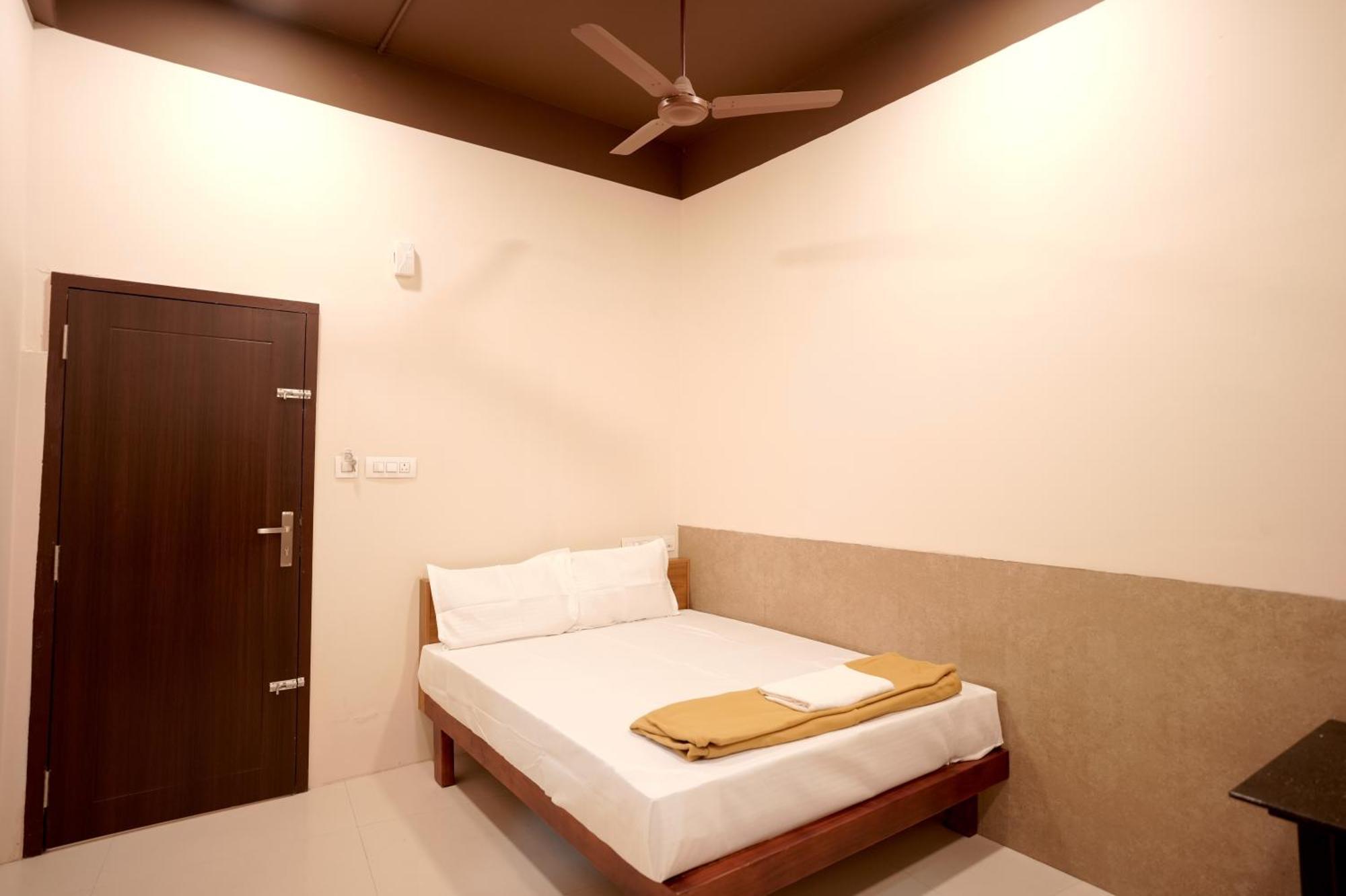 Reach Residency Hotel Kochi Luaran gambar