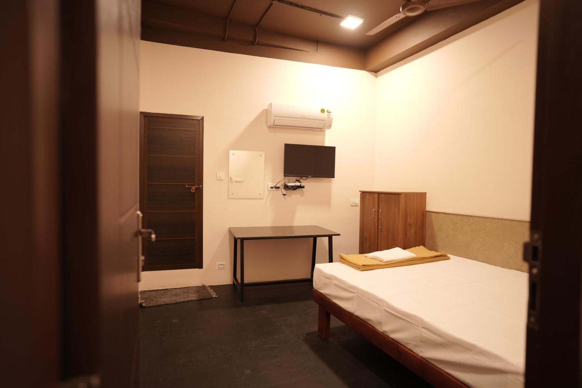Reach Residency Hotel Kochi Luaran gambar