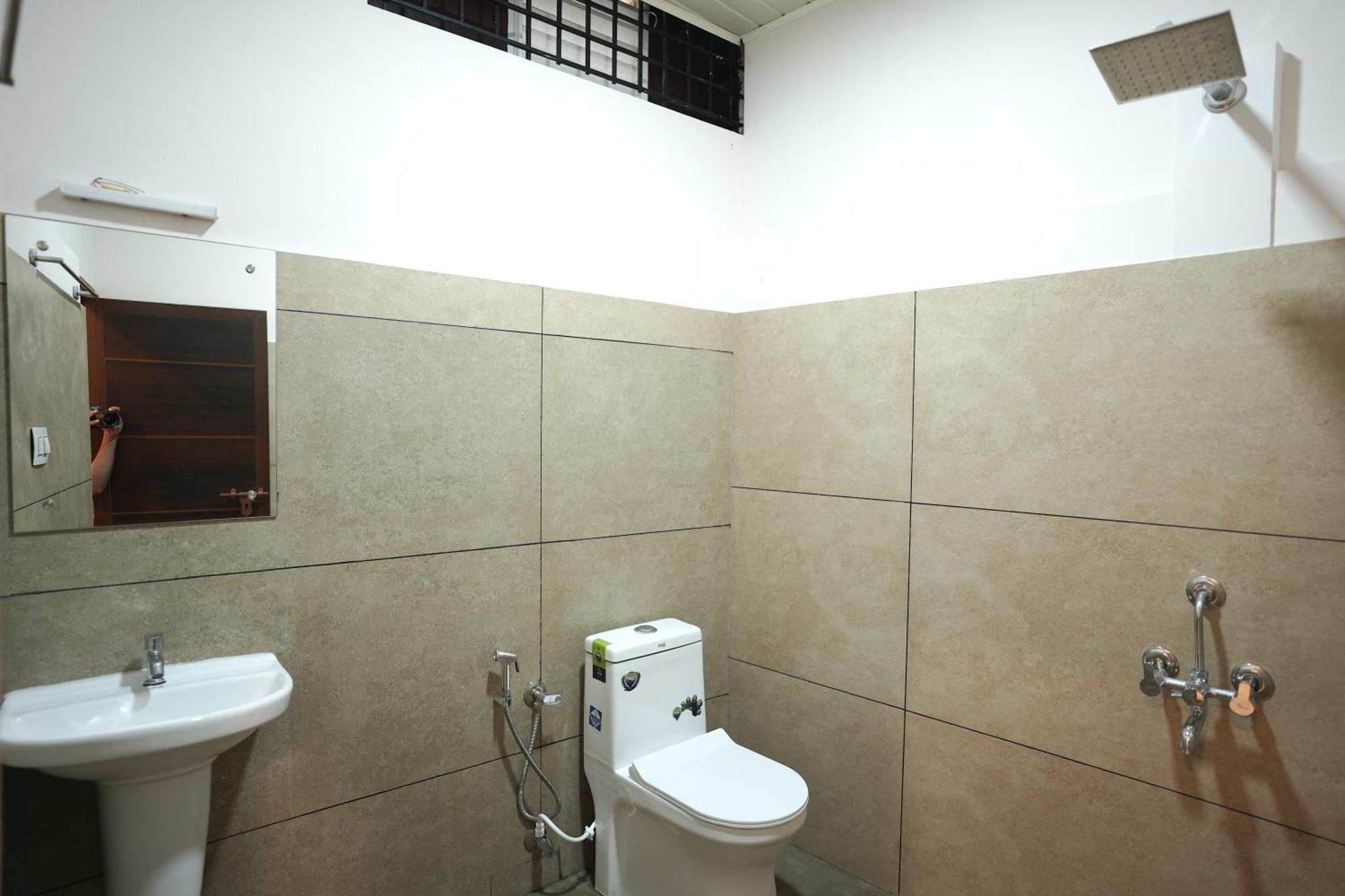 Reach Residency Hotel Kochi Luaran gambar