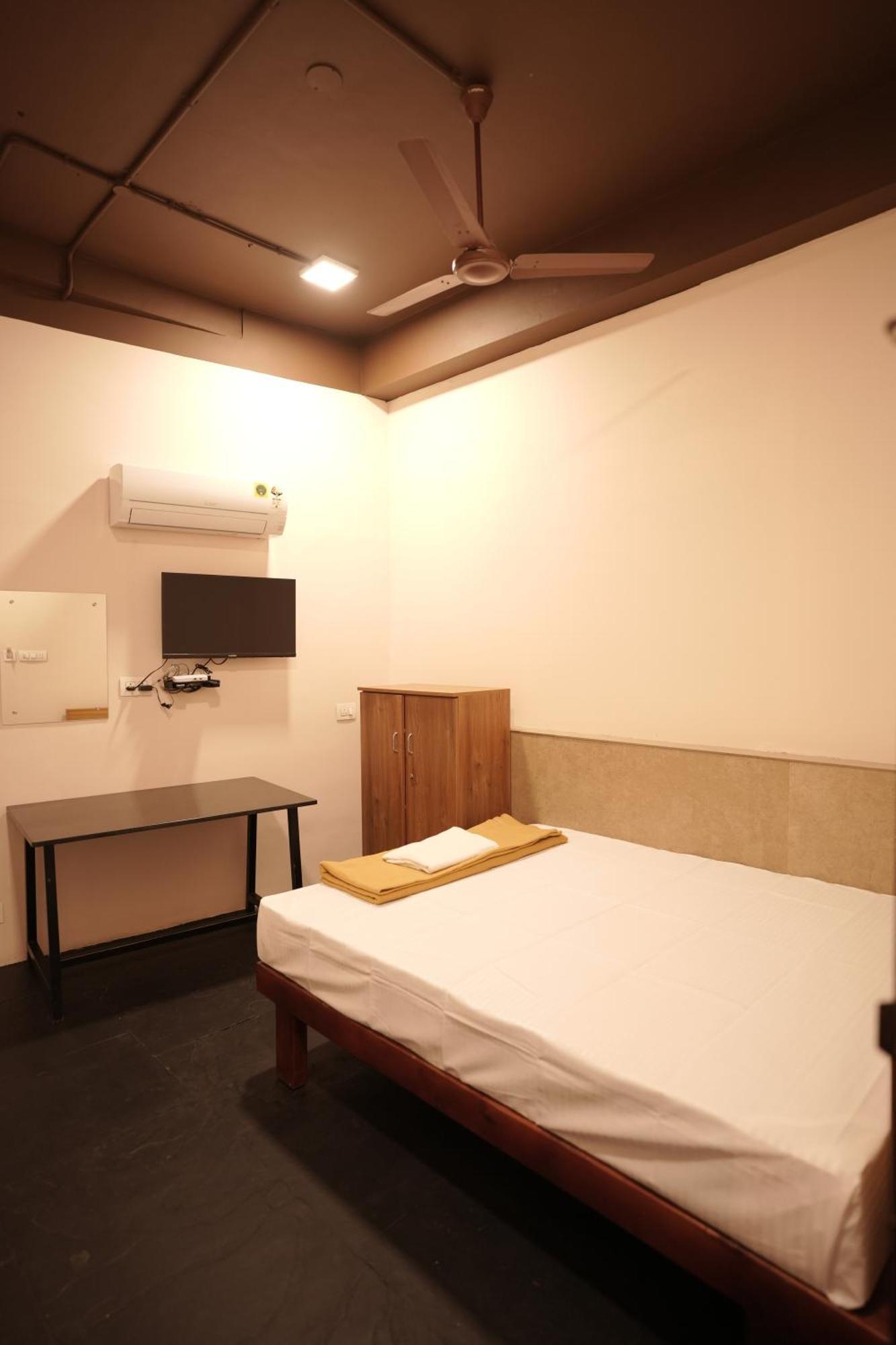 Reach Residency Hotel Kochi Luaran gambar